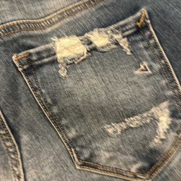 Hidden Distressed Jeans - Picture 12 of 13